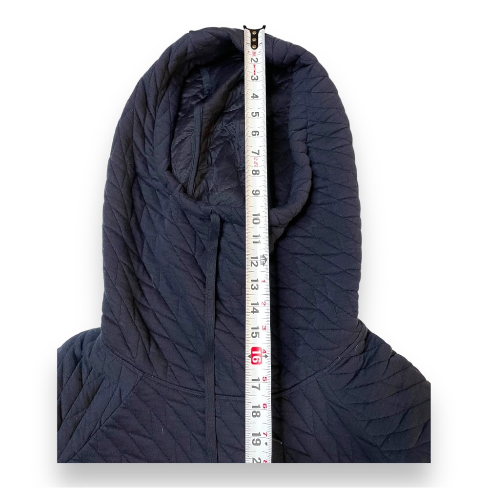 Gap Jacquard Quilted Oversized Pullover Sweatshir… - image 5